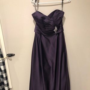 Long Strapless Purple Prom Dress